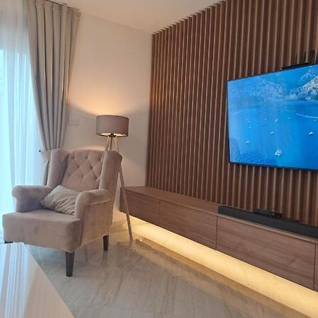 Lux Apartment Jovanovic Tivat Zewnętrze zdjęcie